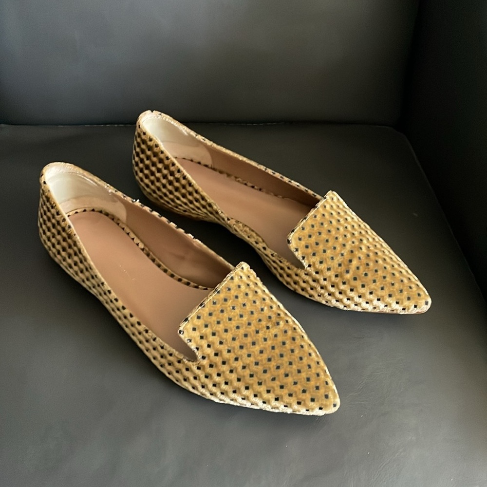 🌷5/$40. Anthropologie Luxe Gold Velvet Micro Dot Flats - Picture 3 of 8